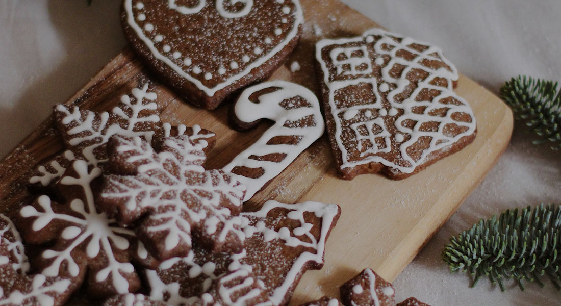 Seasonal Baking Bliss: How To Use Pan Clips for Effortless Holiday Treats